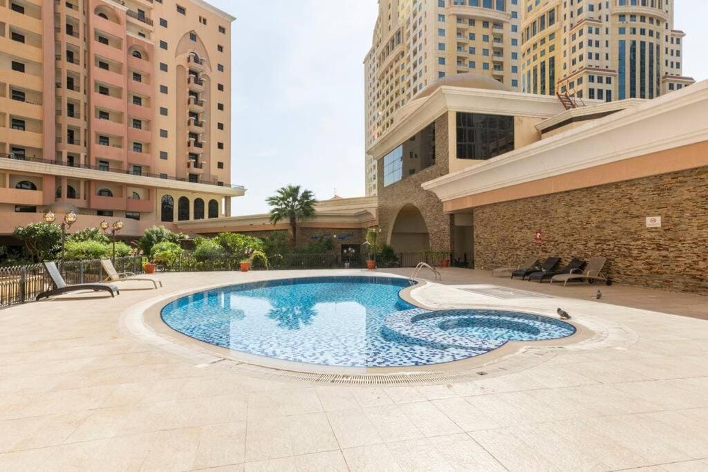 Beautiful 1BR Apt with city views at silicon Dubai